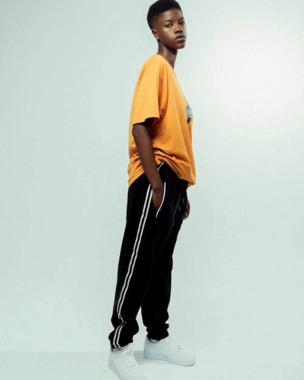 Grimey Pantalon Madrid Velvet - Black | Fw23 Shop