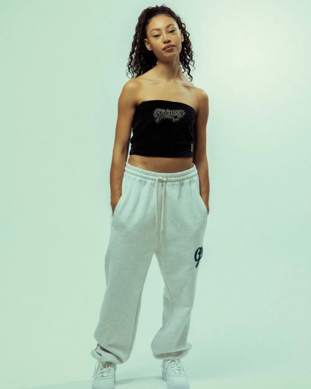 Grimey Top Madrid Velvet Girl - Black | Fw23 Best